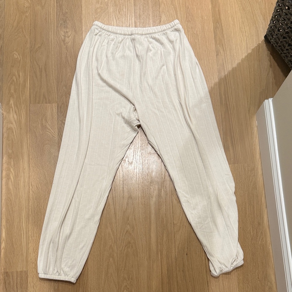 OFFLINE BY ARIE Cream Elastic Waist Pants